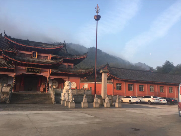 A Buddhist Temple in Chinese Hubei Province is producing tea