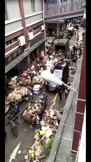 Fangcun Tea Market damaged by Hurricane 3
