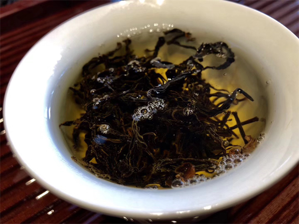 A Taste of 2018 Wild Tree Yunnan Black Tea 1